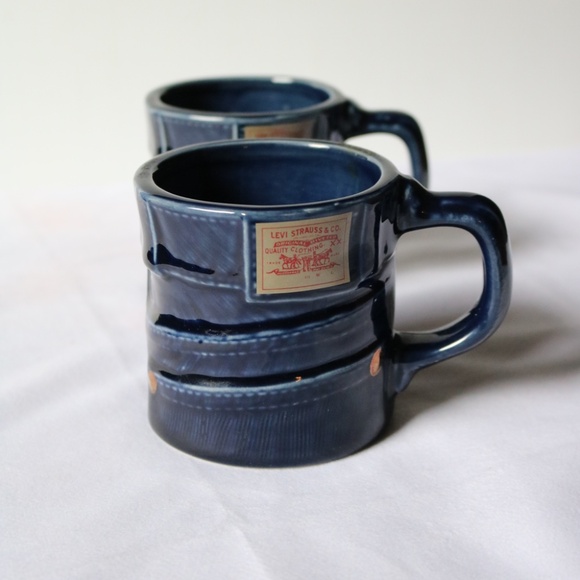Set of 2 Levi Strauss Blue Jean Coffee Tea Mugs Collectible Denim Cozy - Picture 7 of 7